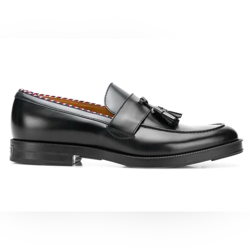 NiB Gucci Loafers with tassels and B/R/B detail in Black